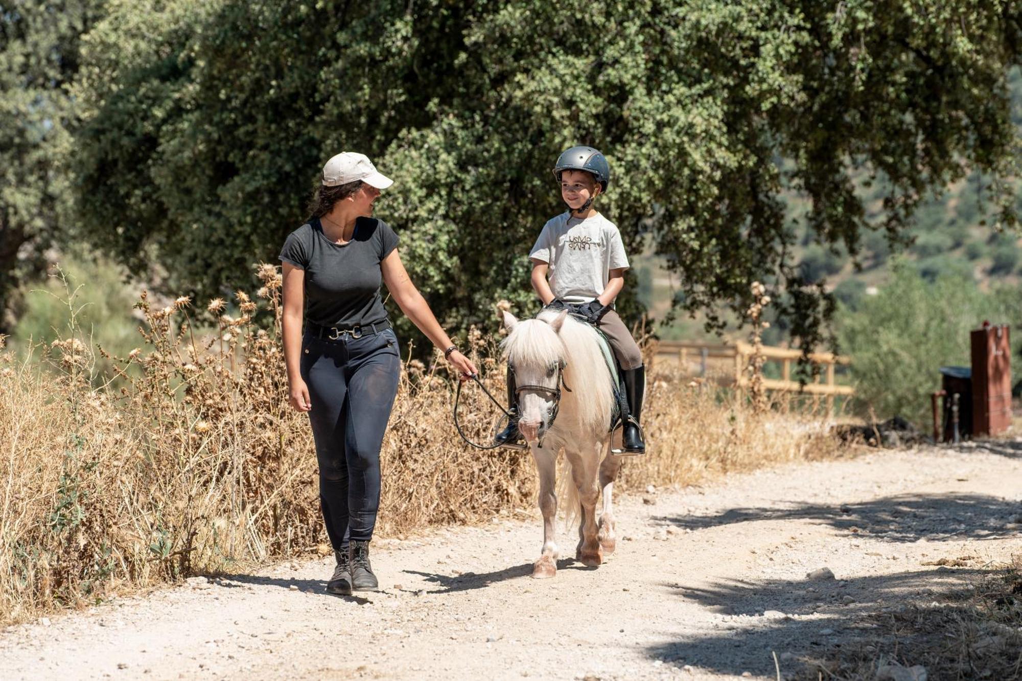 בית הארחה מונטקורטו 	La Donaira מראה חיצוני תמונה